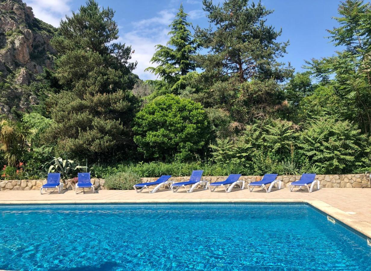 A L'Ombre Du Fort Fuilla Bagian luar foto