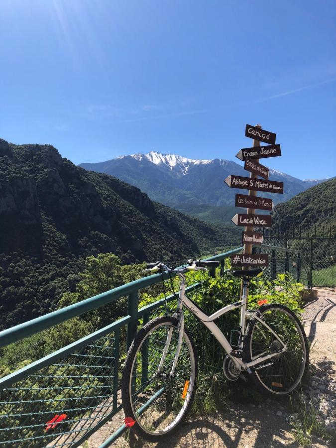 A L'Ombre Du Fort Fuilla Bagian luar foto